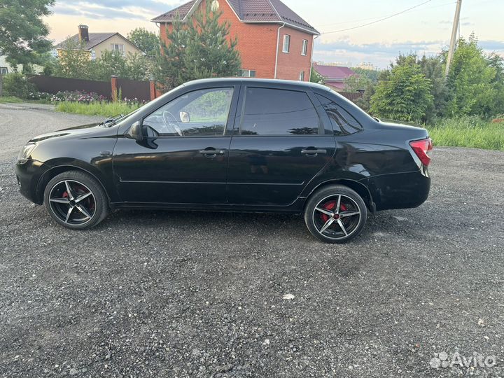 LADA Granta 1.6 МТ, 2012, 178 000 км