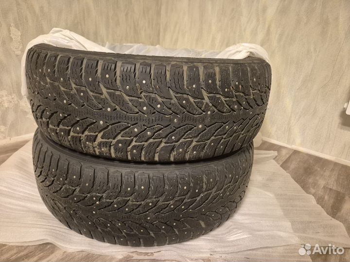 Nokian Tyres Hakkapeliitta 9 SUV 235/55 R20 102T