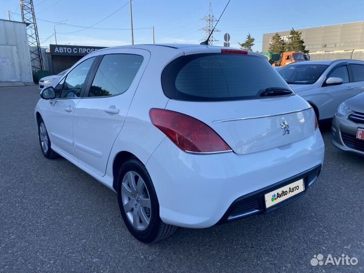 Peugeot 308 1.6 AT, 2010, 183 134 км