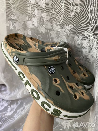 Crocs градиент