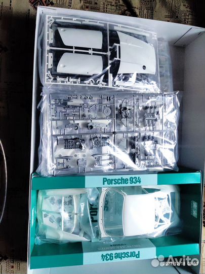 Сборная модель Porsche 934 Vailant 1/12 Tamiya