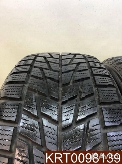 Bridgestone Blizzak LM-25 235/55 R17 99V