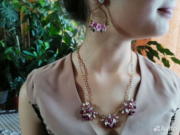 Серьги кольца в цветах