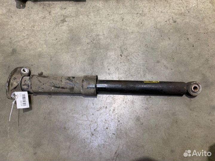 Амортизатор задний Opel Mokka 1.7 D 2012