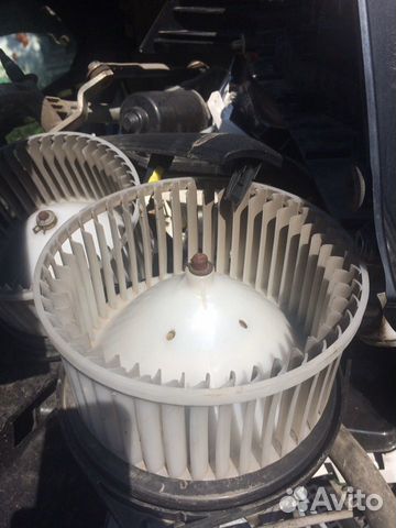 Митсубиши Лансер 9 моторчик печки