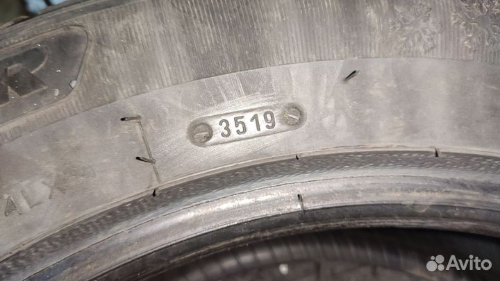 Tigar SUV Ice 215/60 R17 100T