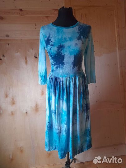 Длинное бирюзовое платье в стиле тай дай 46 р