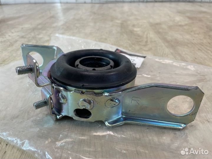 Подшипник подвесной Mitsubishi Outlander 1 CU 4G63