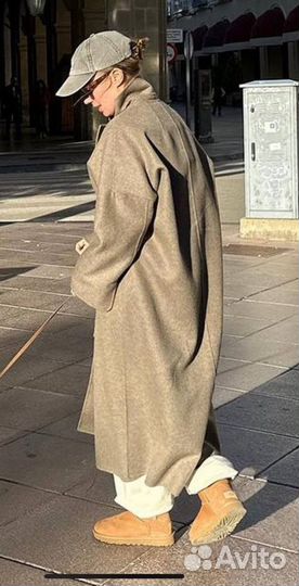 Пальто Massimo dutti