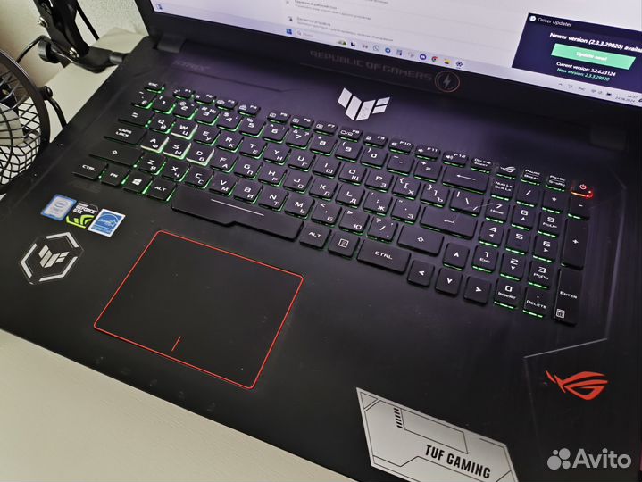 Ноут Asus ROG strix GL753VD core i7, GTX1050, 17