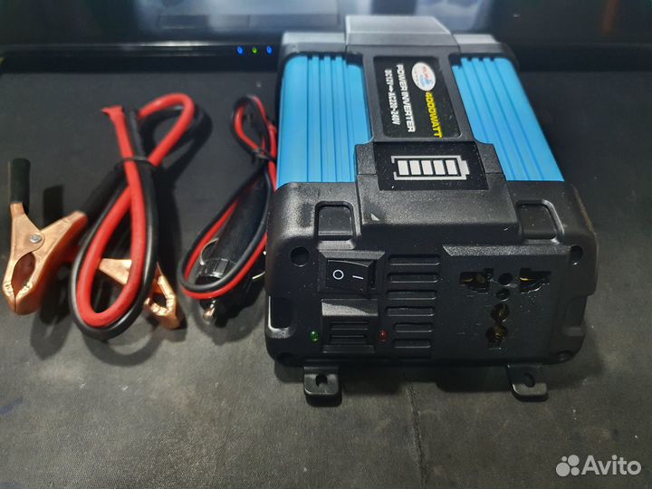 Автоинвертор Chadmin CM-Y4000 4000w голубой