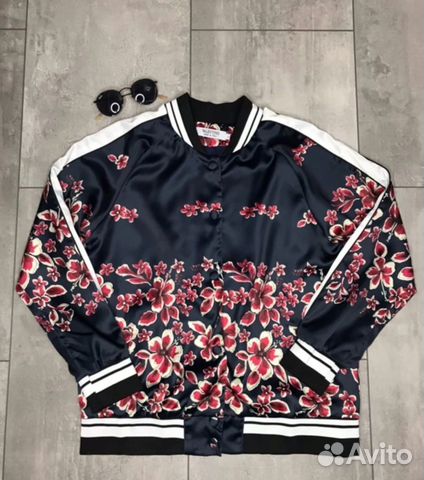 Бомбер легкий Valentino 44-46