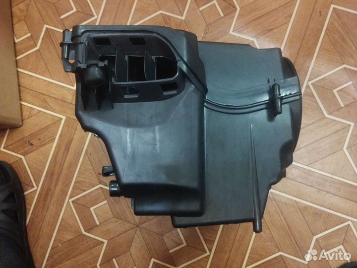 Корпус воздушного фильтра ford focus 3