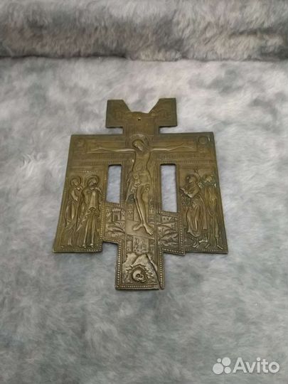 Складень.Крест распятие с предстоящими.Икона
