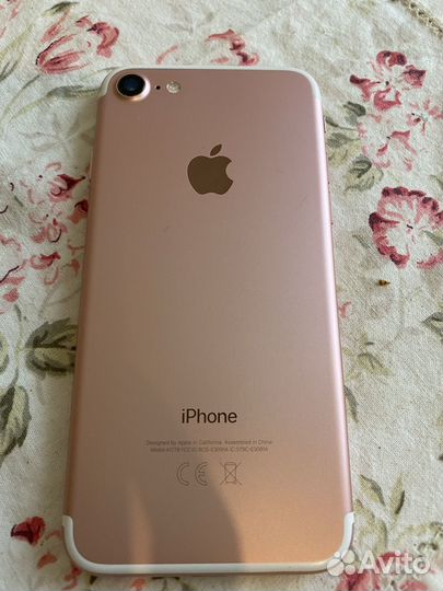 iPhone 7, 32 ГБ