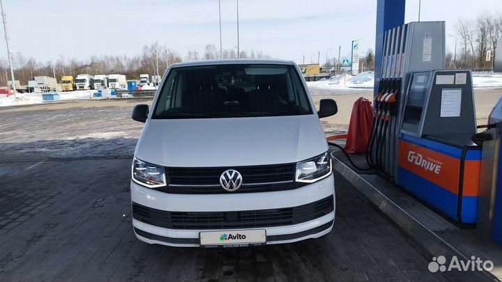 Volkswagen Multivan 2.0 AMT, 2018, 140 000 км