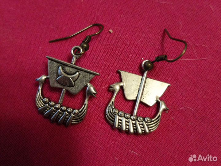 Бусины ушки для сережек и прочее