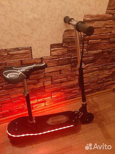 Электросамокат SpeedRoll