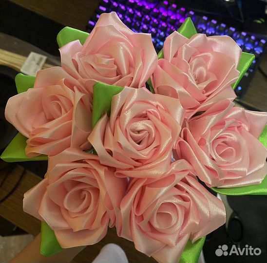 Цветы/Букеты ручной работы из атласных лент