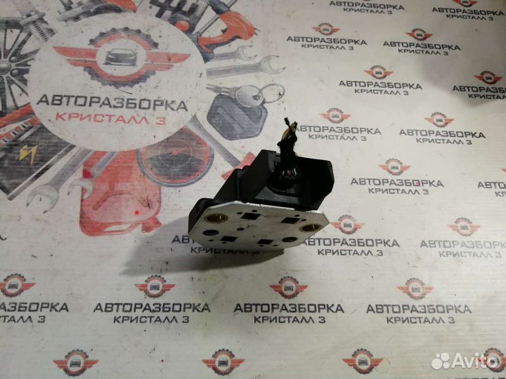 Датчик ускорения Audi a4 b5