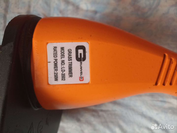 Триммер электрический для травы