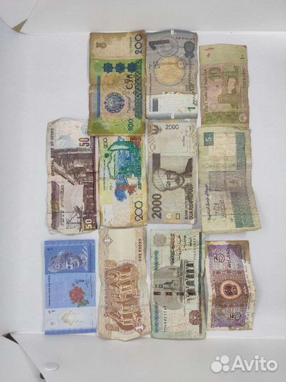 Коллекция монет и денег