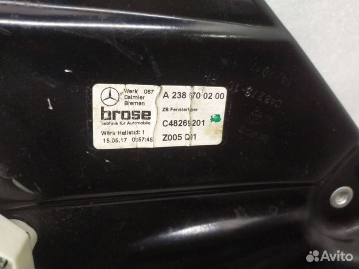 Стеклоподъемник задний правый Mercedes-Benz