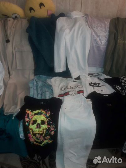 Пакет фирменых вещей,много