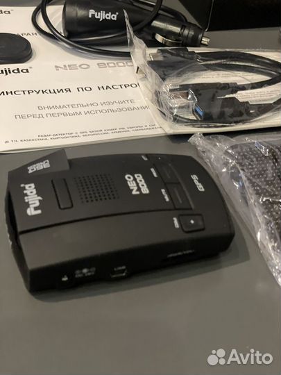 Радар детектор Fujida NEO 8000