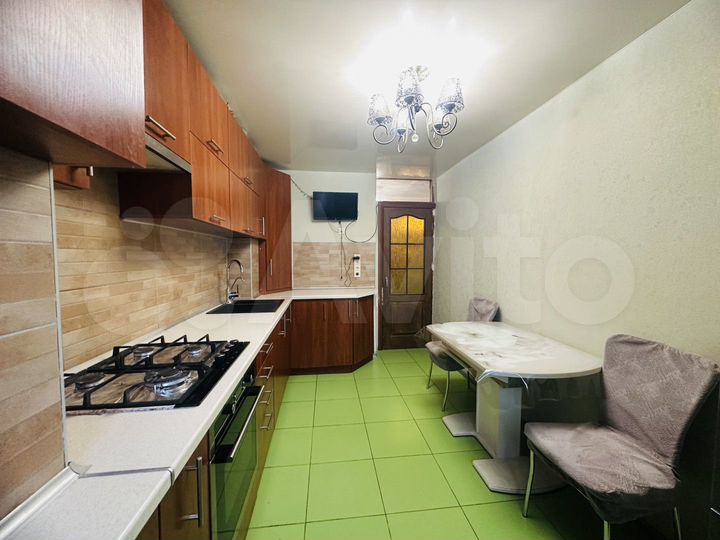 4-к. квартира, 90 м², 7/9 эт.