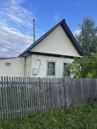 Дом 35 м² на участке 14 сот.