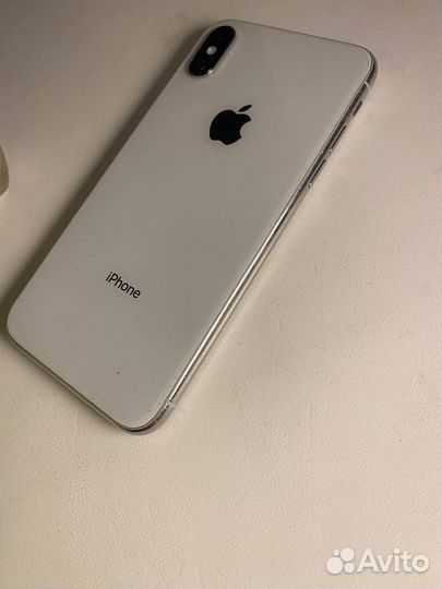 iPhone X, 256 ГБ