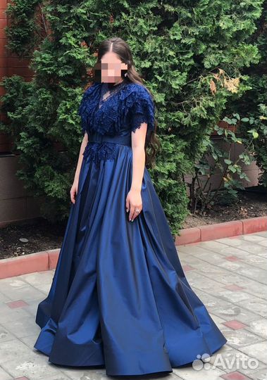 Вечернее платье в пол