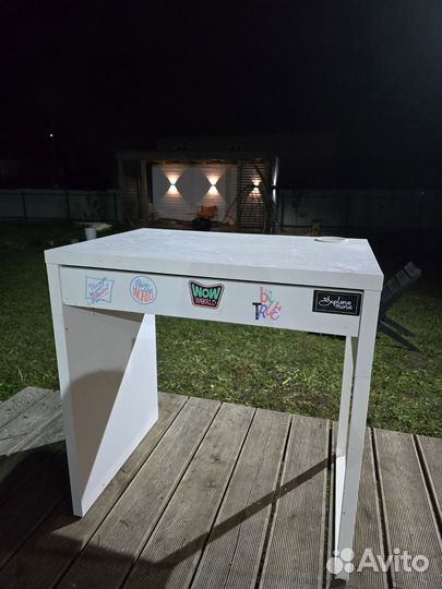 Письменный стол