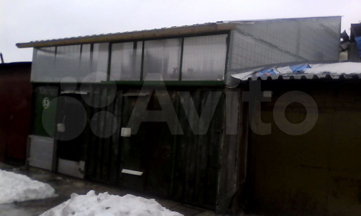 Гараж, > 30 м²