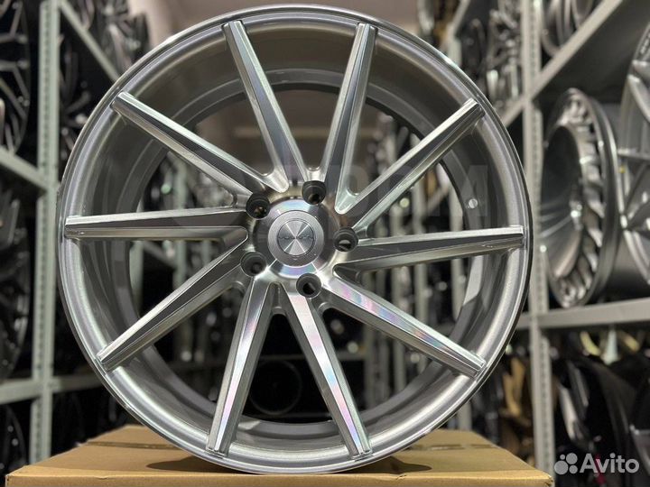 Vossen CVT r19 8.5j ET+35 5*112 (левый-правый)