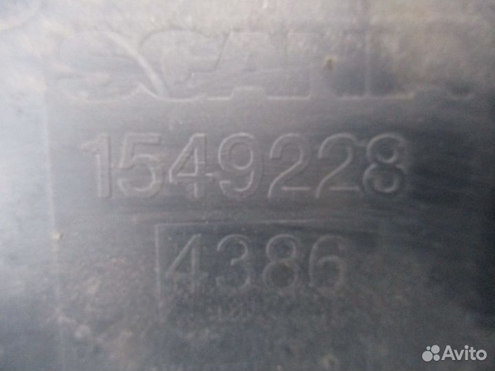 Кожух рулевой колонки Scania 1549228