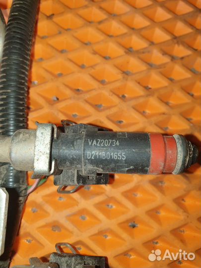 Рейка топливная (рампа) ваз (LADA) Granta