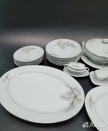 Столовый сервиз Sone шишки 333R Япония