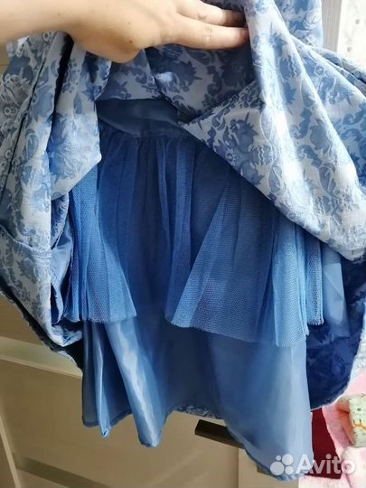 Вечернее платье