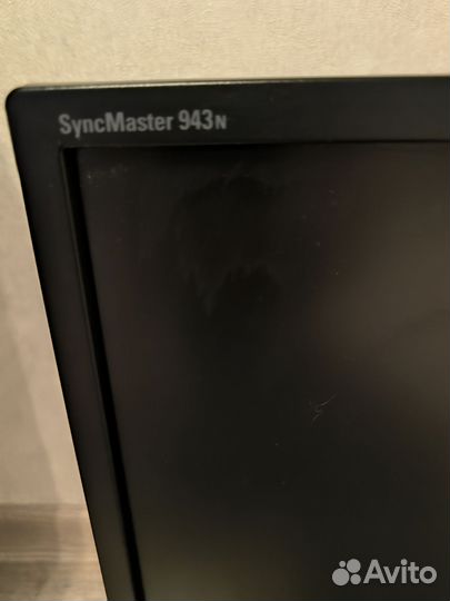 Монитор Samsung SyngMaster 943N 1280x1024