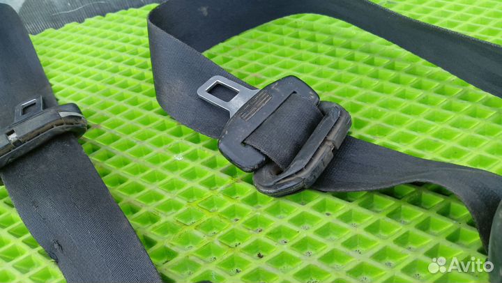 Ремень безопасности передний Audi 80 B3