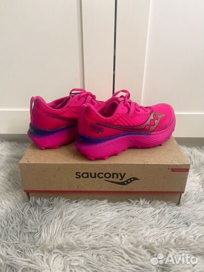 Saucony кроссовки новые оригинал