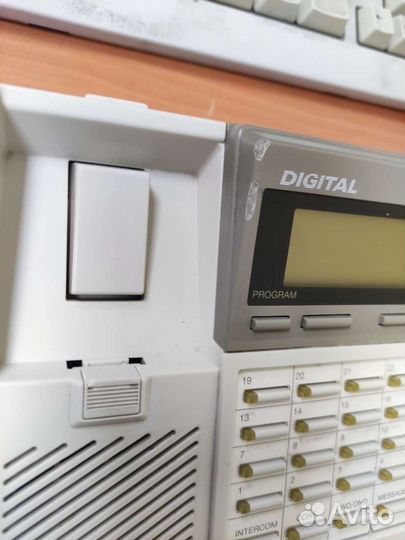 Аналоговый телефон Panasonic