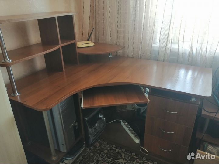 Компьютерный стол бу