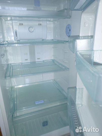 Холодильник Samsung RT-29 bvpw No Frost