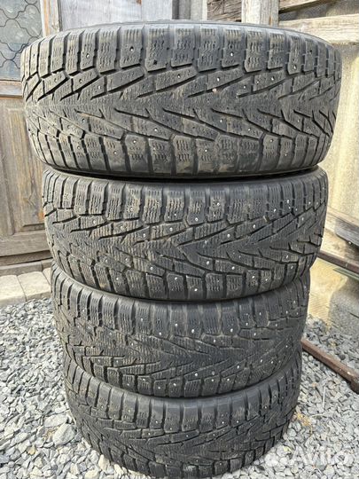 Nokian Tyres Hakkapeliitta 7 SUV 235/60 R17 106T