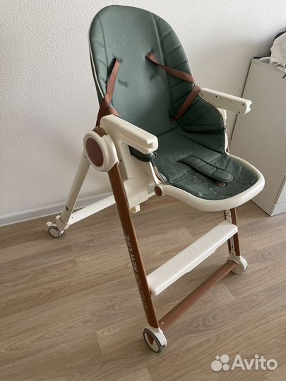 Стульчик для кормления happy baby berny v2