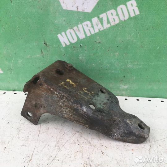 Кронштейн кпп Фольксваген Транспортер Т2 Т3 79-92