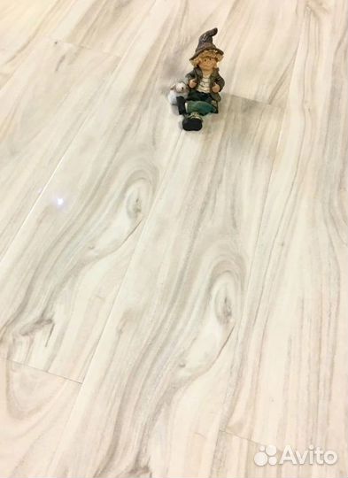Ламинат most flooring High Gloss суперглянцевый